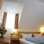 Graetz Hotel 3*