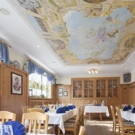 Graetz Hotel 3*