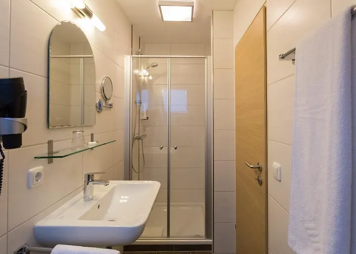 Graetz Hotel 3*