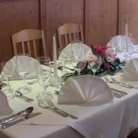 Graetz Hotel