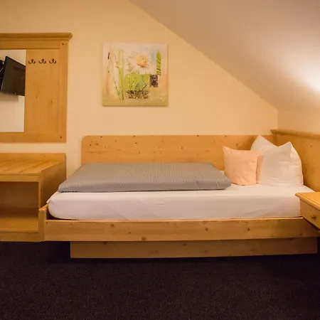 Graetz Hotel 3*